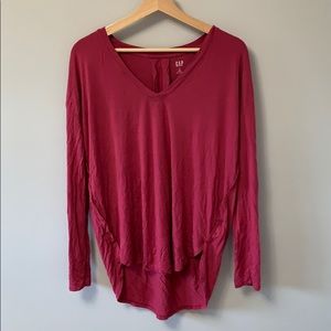 GAP long sleeve tee